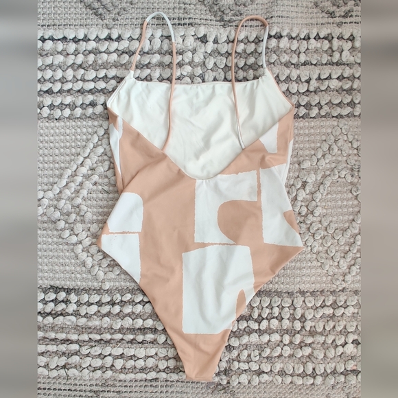 Zulu & Zephyr Terrazzo One-Piece Swimsuit In Beige Size 8 - Picture 5 of 6